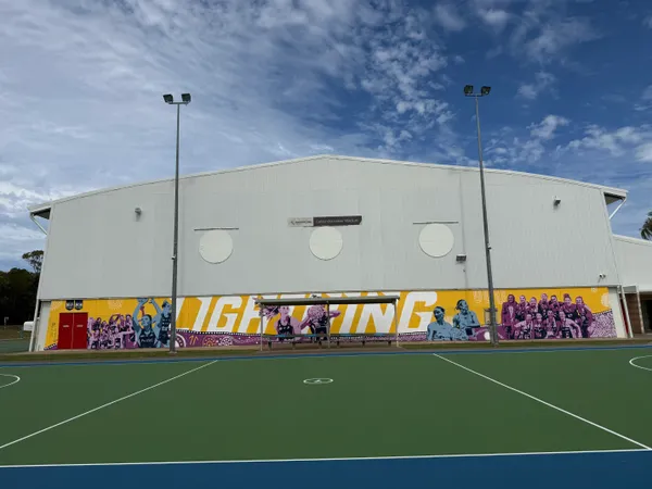 Netball Fever: Lightning Host Firebirds in Thrilling Sunshine Coast Derby